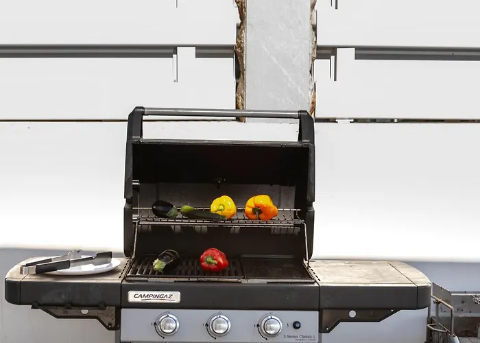 Villa Ayia Thekla Seafront Dagi Ayia Napa