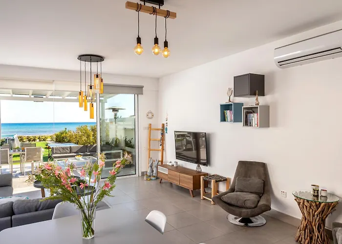 Ayia Thekla Seafront Dagi Villa Ayia Napa