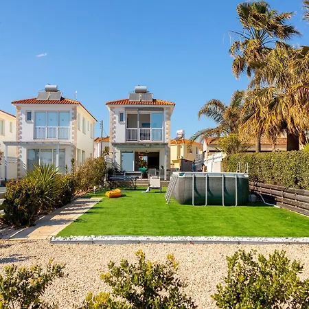 Βίλα Ayia Thekla Seafront Dagi *