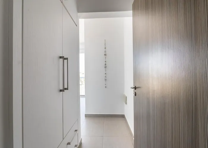 Ayia Thekla Seafront Dagi *