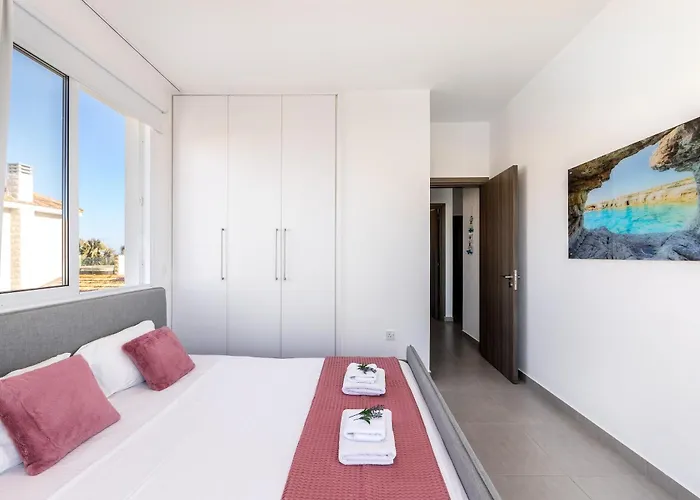 Ayia Thekla Seafront Dagi ヴィラ