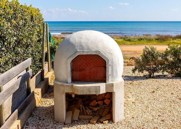 Ayia Thekla Seafront Dagi ヴィラ